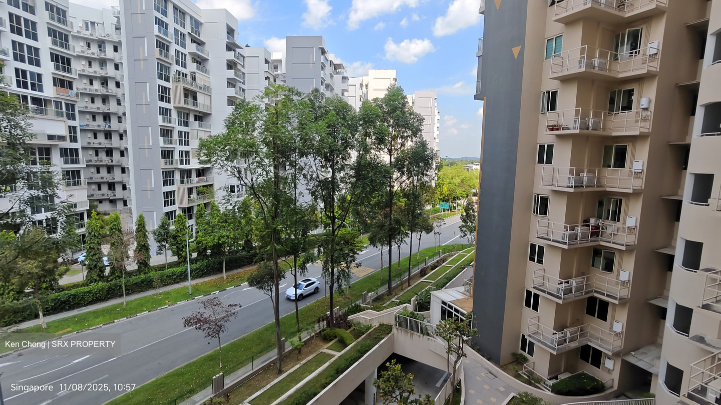 Watercolours (D18), Condominium #502071191